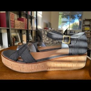 Toms maryjane platform sandal womens size 10 like new